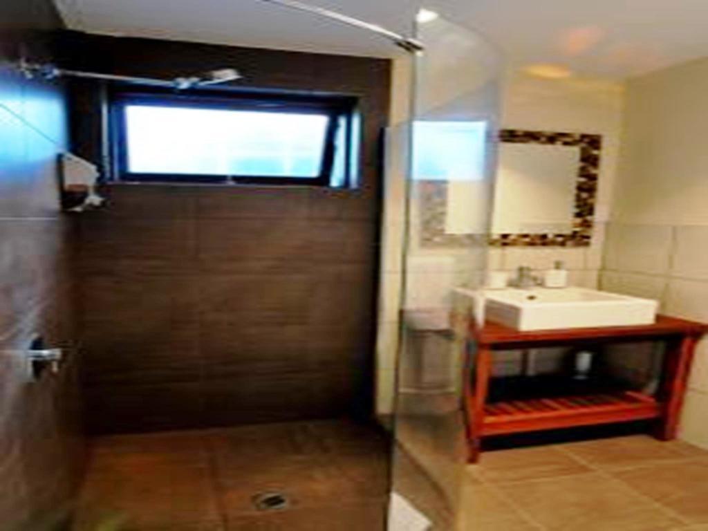 Waikiki Beach Bed And Breakfast Hopeland Δωμάτιο φωτογραφία