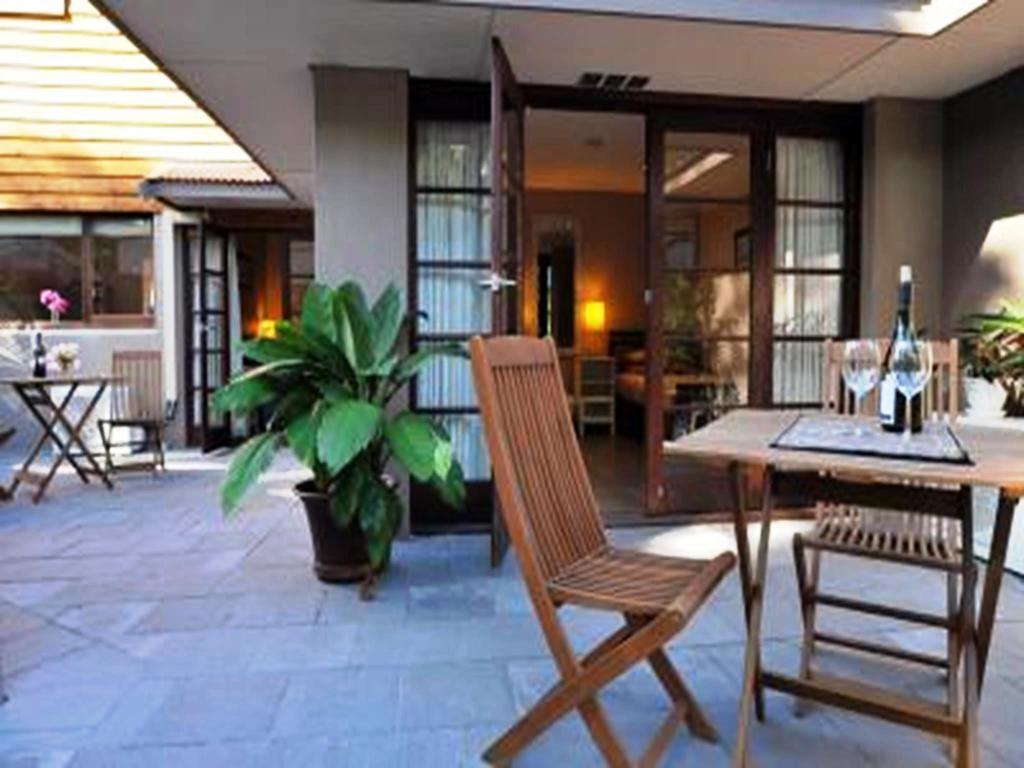 Waikiki Beach Bed And Breakfast Hopeland Δωμάτιο φωτογραφία