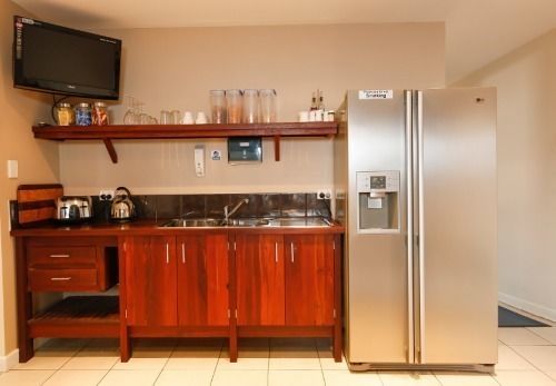 Waikiki Beach Bed And Breakfast Hopeland Εξωτερικό φωτογραφία